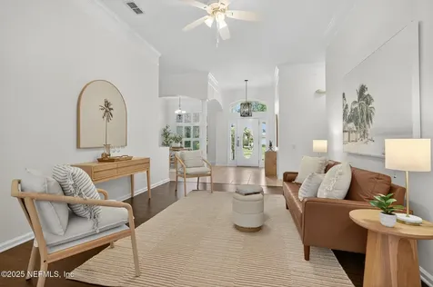 10472 Creston Glen Circle E Jacksonville FL 32256