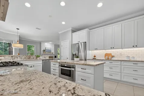 10472 Creston Glen Circle E Jacksonville FL 32256