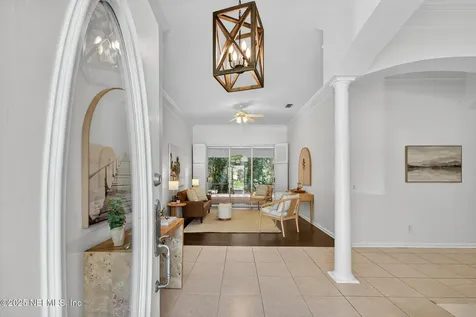 10472 Creston Glen Circle E Jacksonville FL 32256