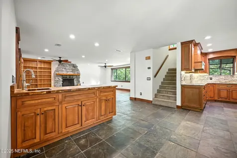 12534 Flynn Road Jacksonville FL 32223