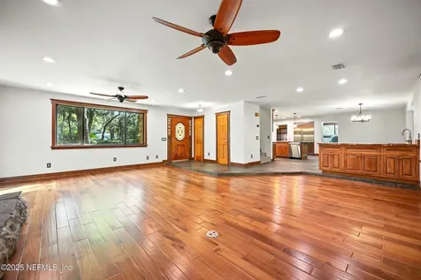 12534 Flynn Road Jacksonville FL 32223