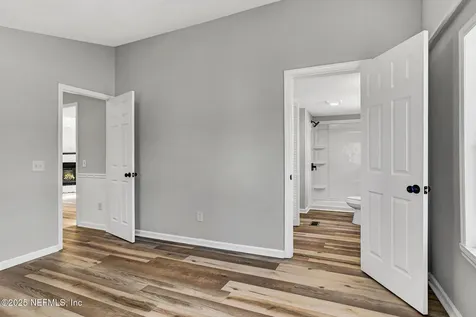 392 Foxtail Avenue Middleburg FL 32068