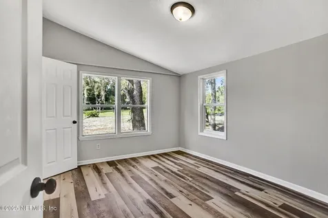 392 Foxtail Avenue Middleburg FL 32068