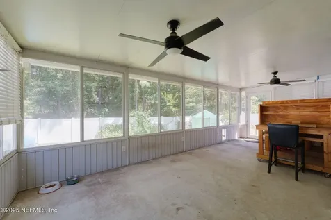 5543 Casavedra Court Jacksonville FL 32244