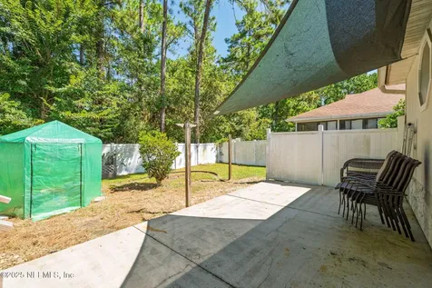 5543 Casavedra Court Jacksonville FL 32244
