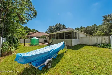 5543 Casavedra Court Jacksonville FL 32244