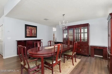 5543 Casavedra Court Jacksonville FL 32244
