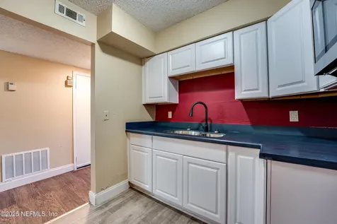 1406 W 18th Street Jacksonville FL 32209