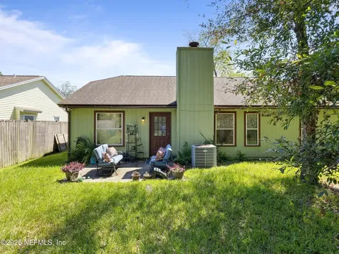 463 Moby Dick Drive N Jacksonville FL 32218