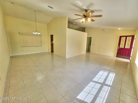 13 Edgewater Drive Palm Coast FL 32164