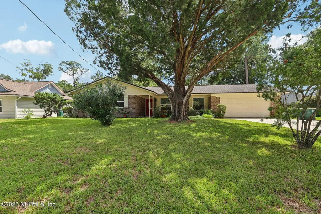 12221 Governors Drive W Jacksonville FL 32223