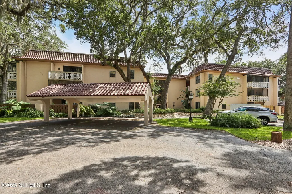 1810 Sevilla Boulevard W Atlantic Beach FL 32233