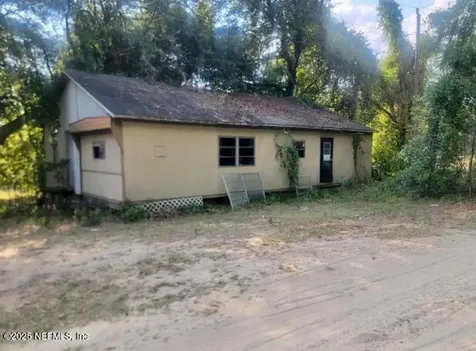 8030 Gale Lane Melrose FL 32666