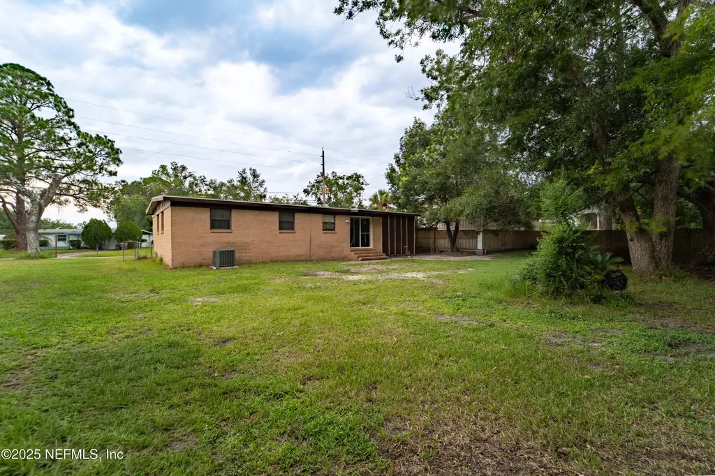 5114 Roanoke Boulevard Jacksonville FL 32208