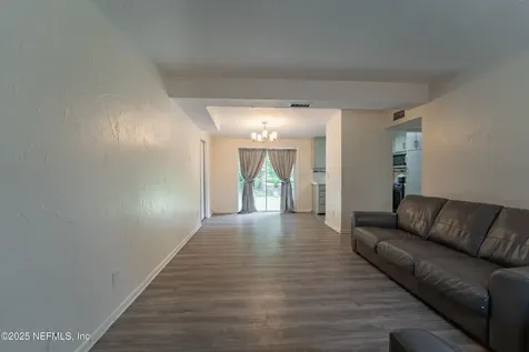 5114 Roanoke Boulevard Jacksonville FL 32208