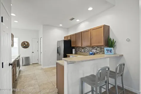 781 Paradise Lane Atlantic Beach FL 32233