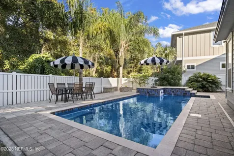 781 Paradise Lane Atlantic Beach FL 32233