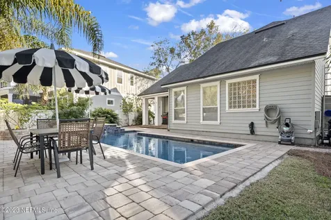 781 Paradise Lane Atlantic Beach FL 32233