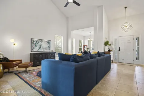 781 Paradise Lane Atlantic Beach FL 32233