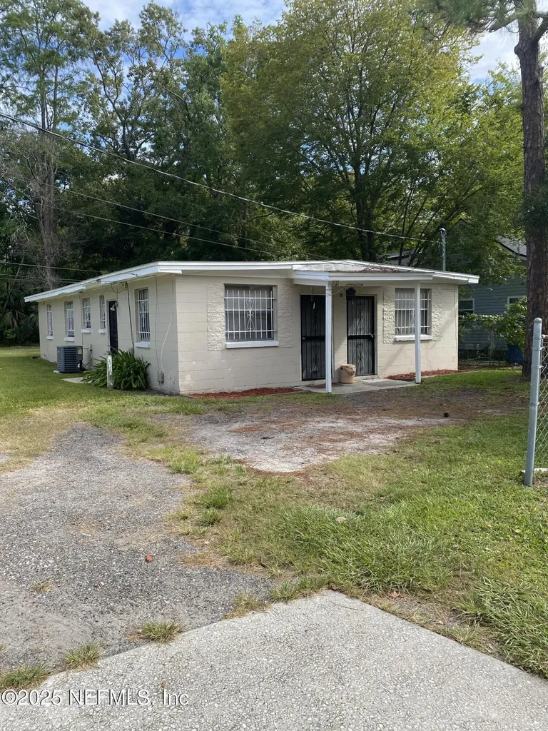 2171 W 40th Street Jacksonville FL 32209