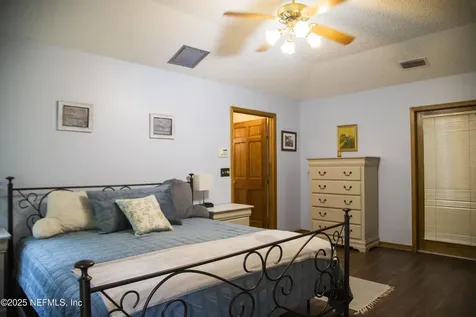 4623 Benlocke Road Jacksonville FL 32210