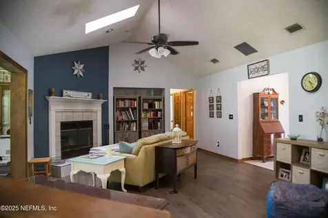 4623 Benlocke Road Jacksonville FL 32210