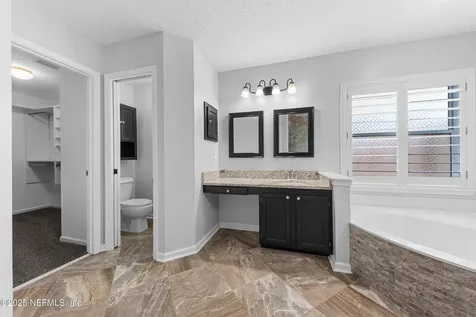 1810 Rising Oaks Drive Jacksonville FL 32223