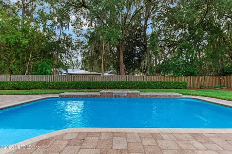 1810 Rising Oaks Drive Jacksonville FL 32223