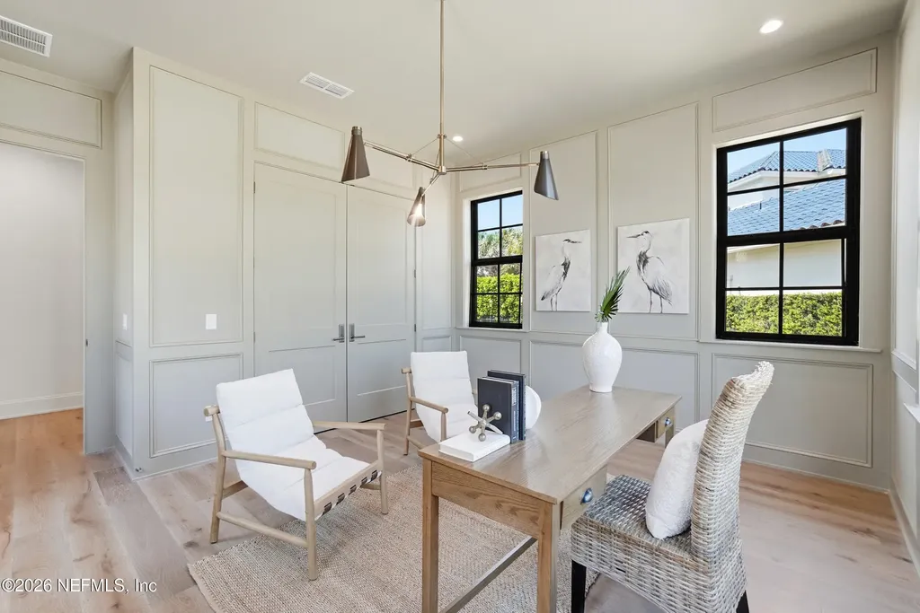 10 Lake Terrace Ponte Vedra Beach FL 32082