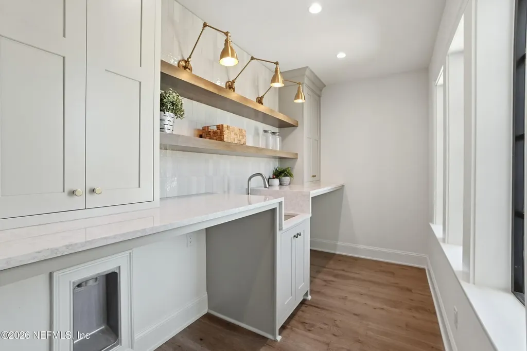 10 Lake Terrace Ponte Vedra Beach FL 32082