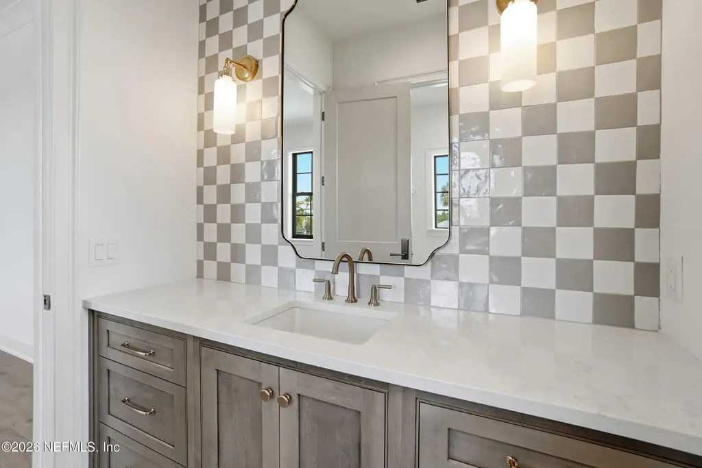 10 Lake Terrace Ponte Vedra Beach FL 32082