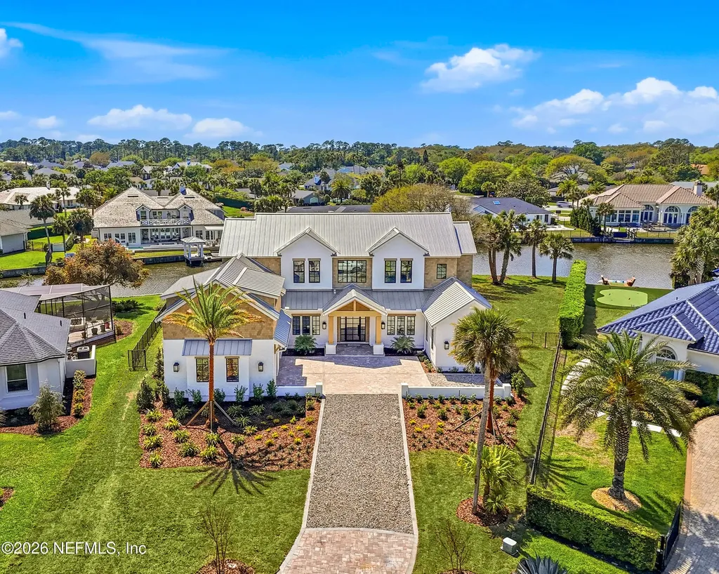 10 Lake Terrace Ponte Vedra Beach FL 32082