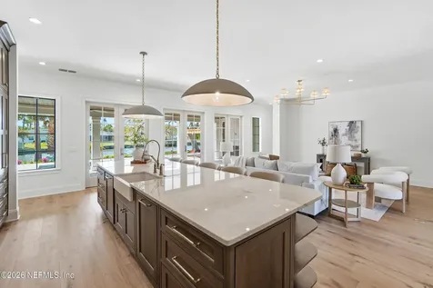10 Lake Terrace Ponte Vedra Beach FL 32082