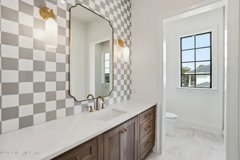 10 Lake Terrace Ponte Vedra Beach FL 32082