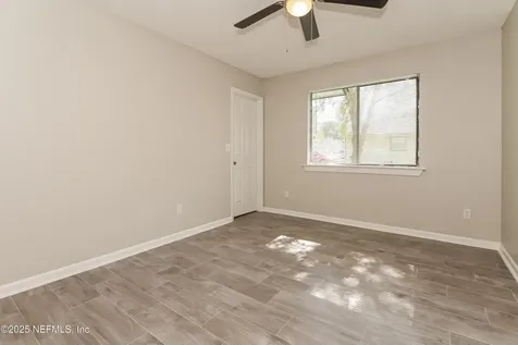 7215 Mimosa Grove Place Jacksonville FL 32210