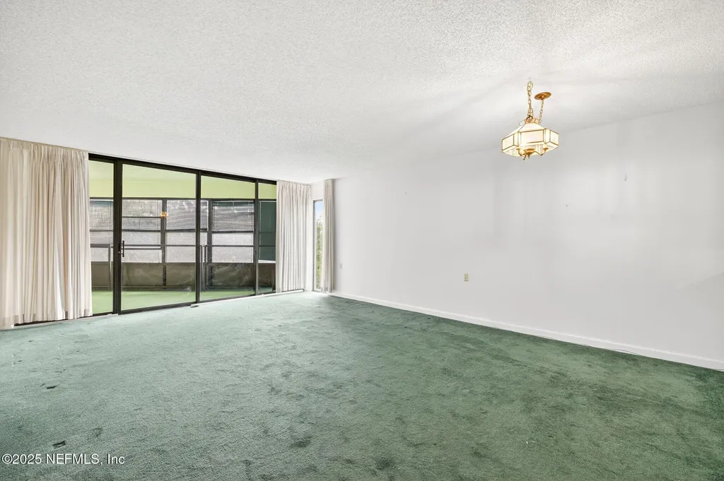 1071 Edgewood Avenue Jacksonville FL 32205