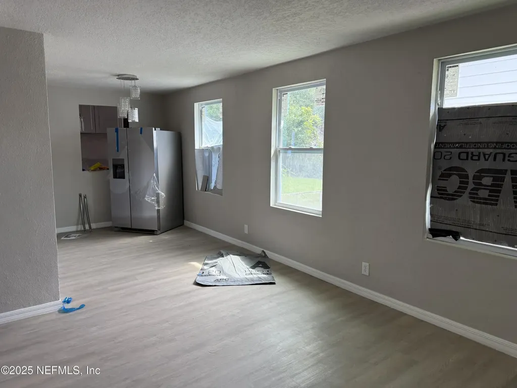 4743 Kingsbury Street Jacksonville FL 32205