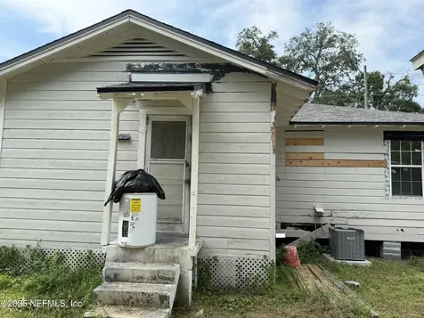 4743 Kingsbury Street Jacksonville FL 32205