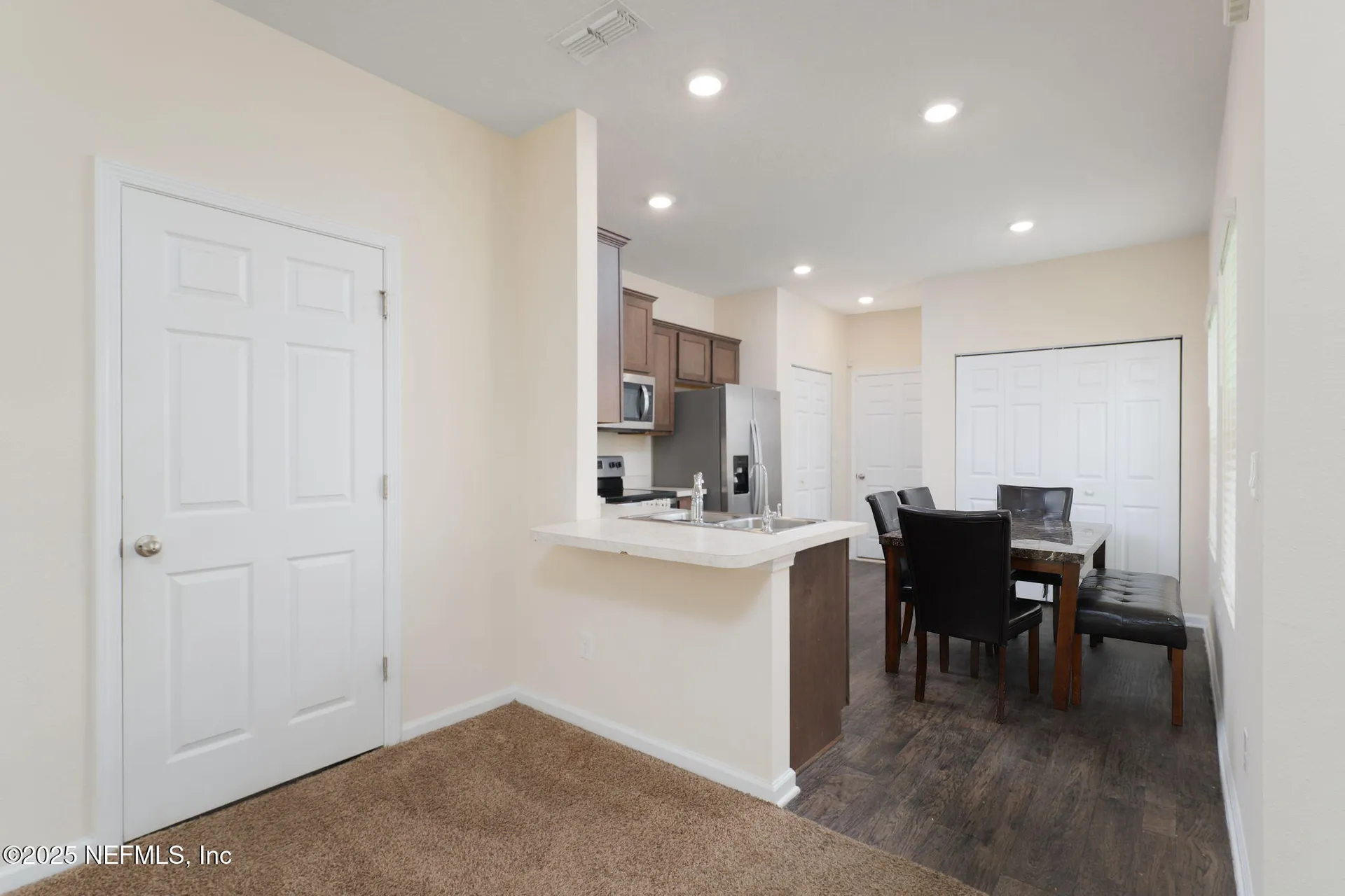 862 Capitol Parkway Jacksonville FL 32218