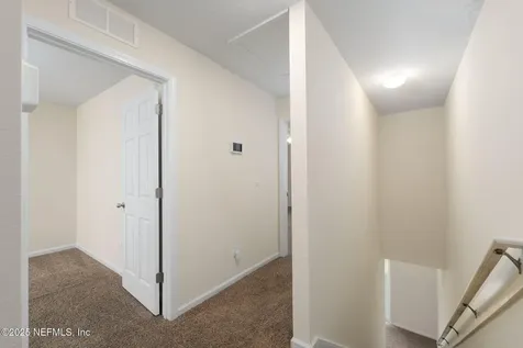 862 Capitol Parkway Jacksonville FL 32218