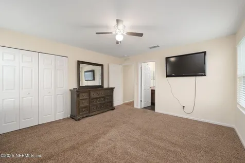 862 Capitol Parkway Jacksonville FL 32218