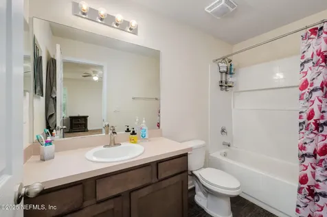 862 Capitol Parkway Jacksonville FL 32218