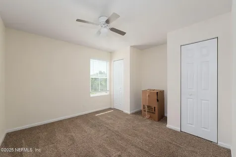 862 Capitol Parkway Jacksonville FL 32218