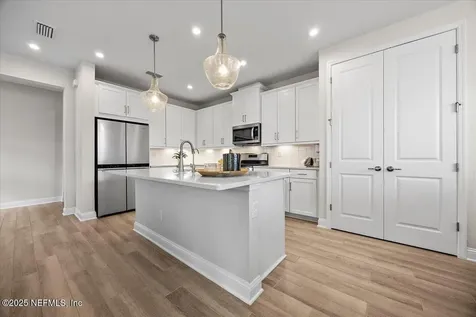 3419 Marsh Reserve Boulevard Jacksonville FL 32224