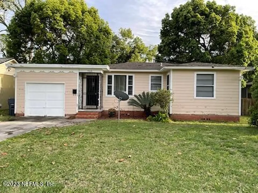 5040 Palmer Avenue Jacksonville FL 32210