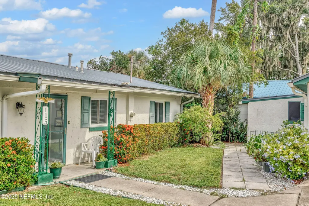115 Sunset Point Road East Palatka FL 32131
