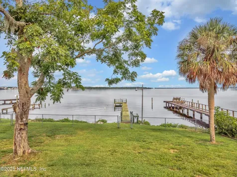115 Sunset Point Road East Palatka FL 32131