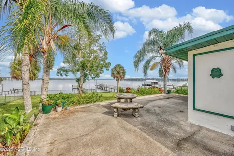 115 Sunset Point Road East Palatka FL 32131
