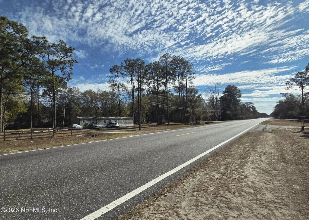 2487 Chaffee Road S Jacksonville FL 32221