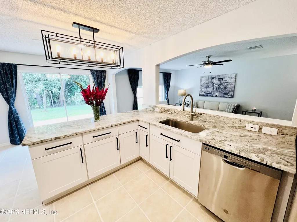 7353 Lawn Tennis Lane Jacksonville FL 32277